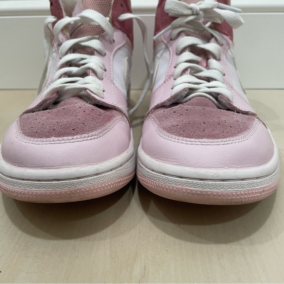 Nike Air Jordan 1 Mid 'Digital Pink' Sneakers Athletic Gym Shoe Women's 8 - Picture 12 of 14
